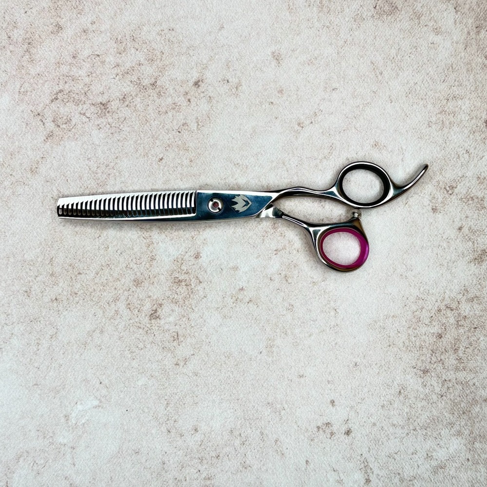 Freebird Grooming Shears Set: 6  Thinning, 7  Straight, 6.5  Curved   Case - Picture 5 of 10